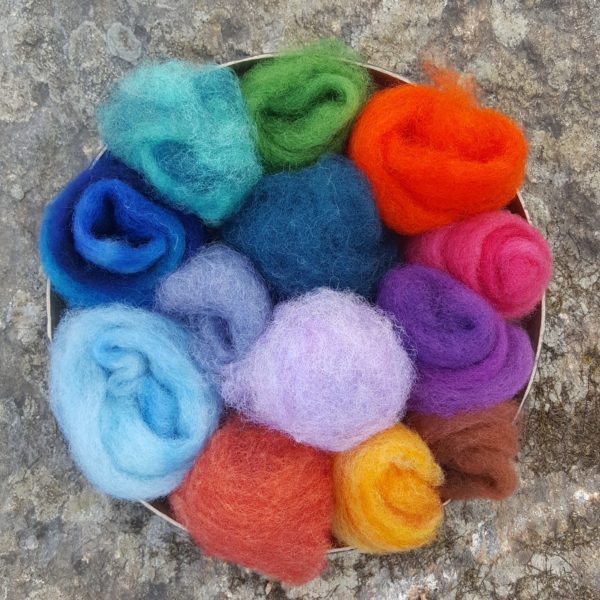 Felting wool in a variety of colors, artist's palette puff pouch