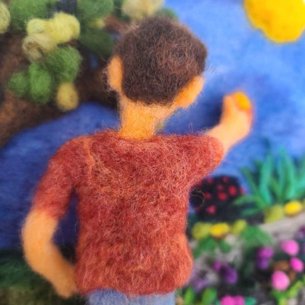 Lesson: Needle Felted Standing Child