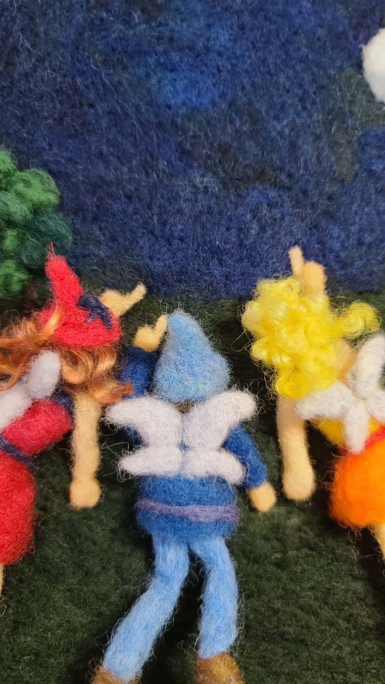 Felting three flying fairies (74)