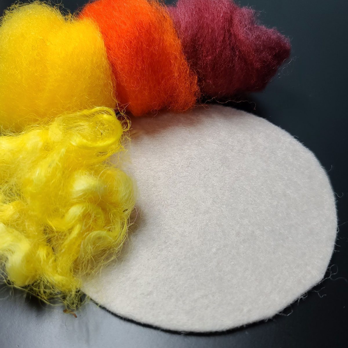 Sundrop-felting-kit-curly-locks-without-tool Sundrop-felting-kit-curly-locks-without-tool