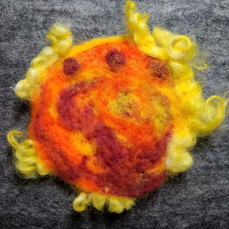 Sundrop-needle-felting-lesson-beginner (66) Pop Art needle felting kit, wall hanging